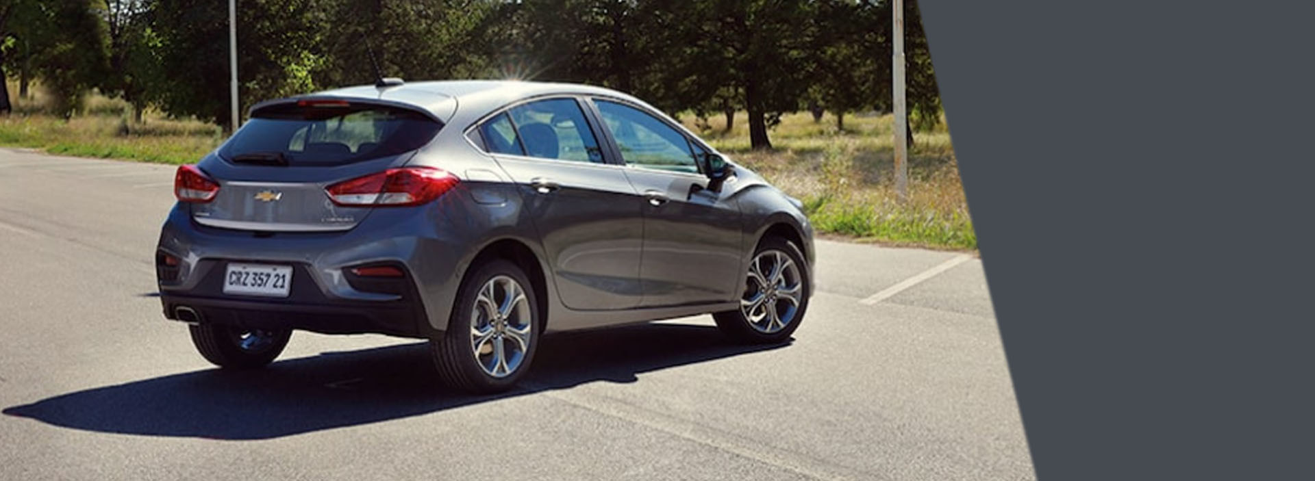 Banner da página do carro Chevrolet Cruze Sport6  0KM
