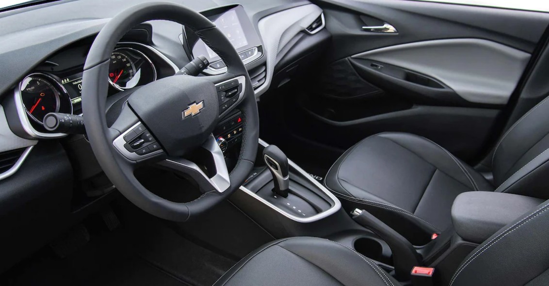 Chevrolet Novo Onix Plus Midnight