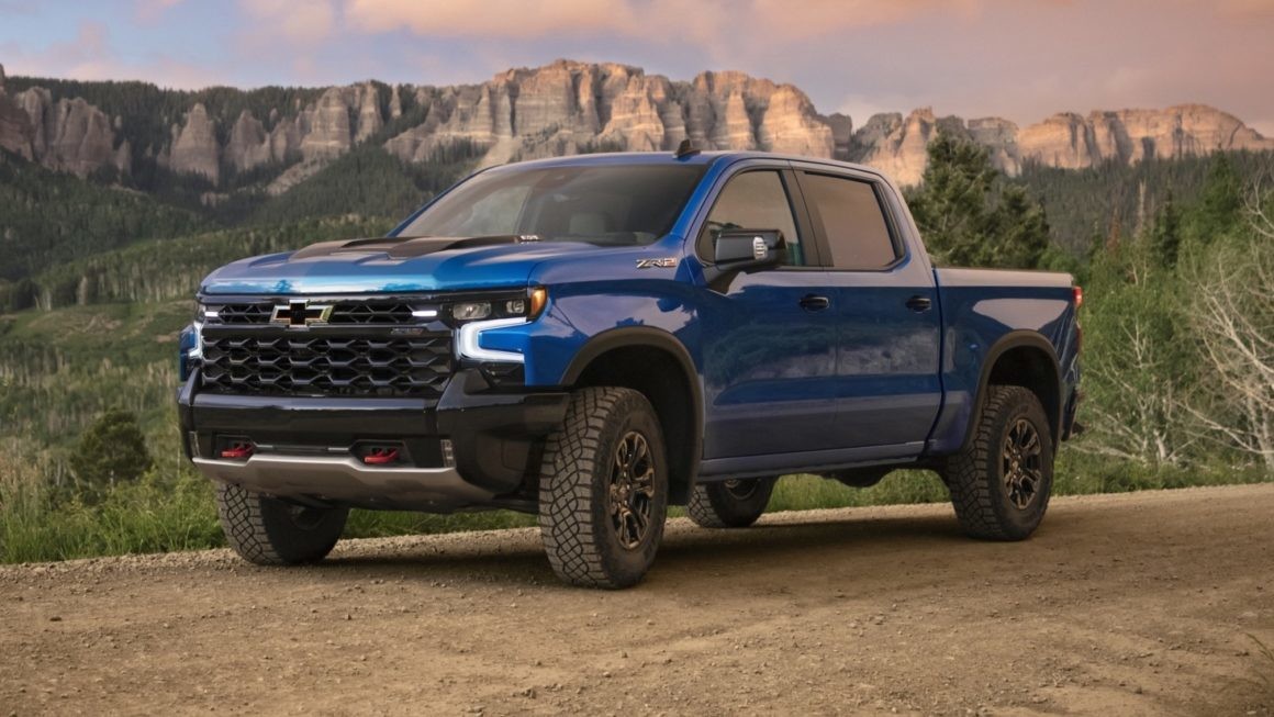 Nova Chevrolet Silverado chega ao Brasil em outubro de 2023 com motor V8
