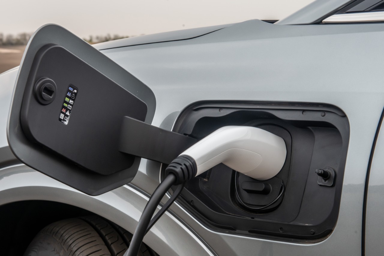 Imagem referente à notícia Aplicativo Chevrolet para EVs permite pré-reserva de carregador